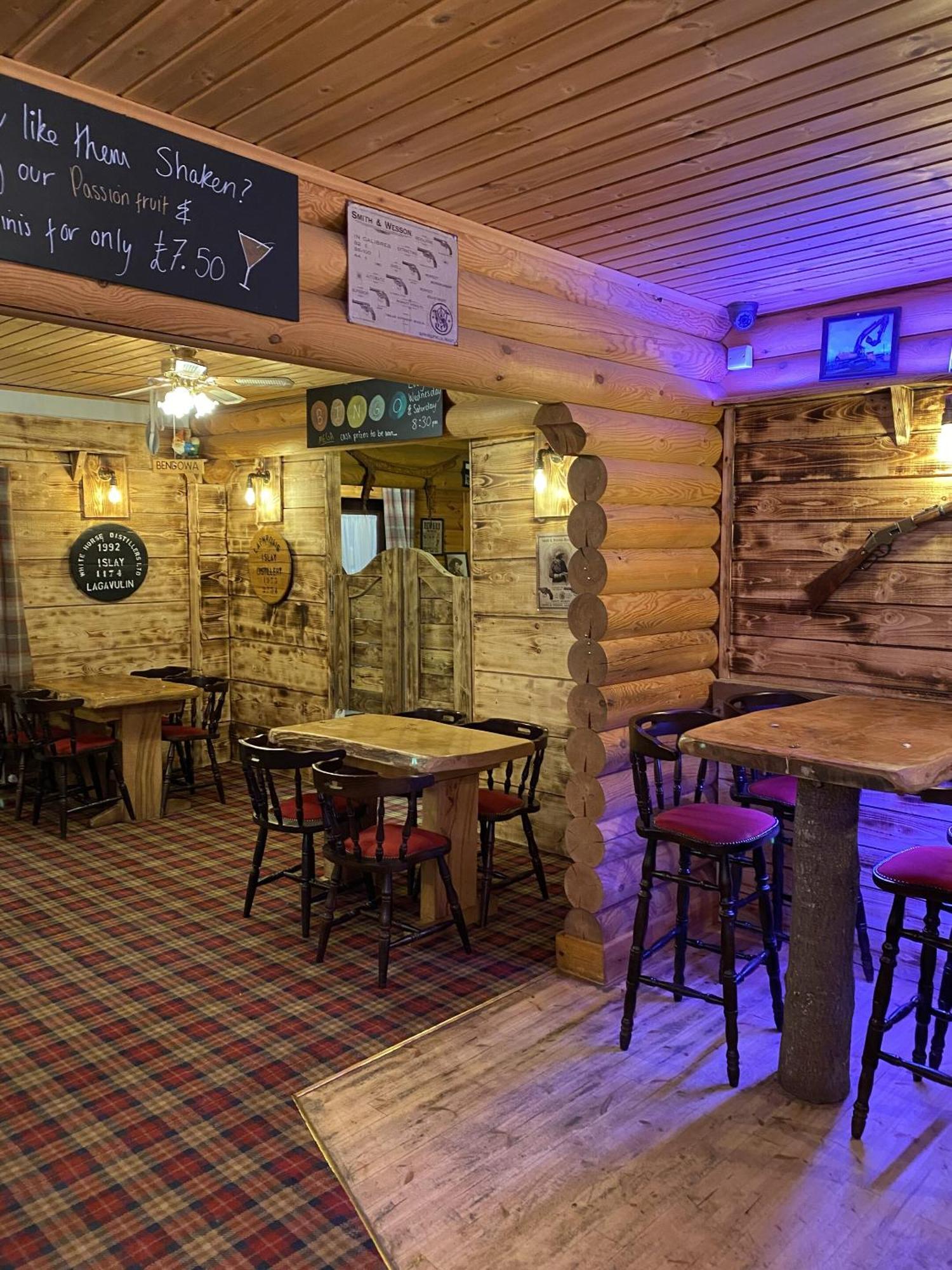 Hazel Oaks, Beautiful Lodge With Hot Tub - Sleeps 6 - Felmoor Park モーペス エクステリア 写真